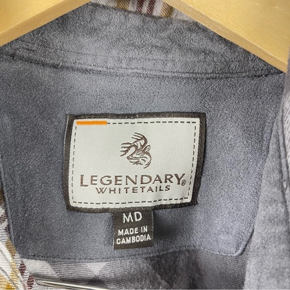 Legendary Whitetails Medium Plaid Button-Up Shirt Barn Chore Outdoor Hiking - Picture 5 of 7